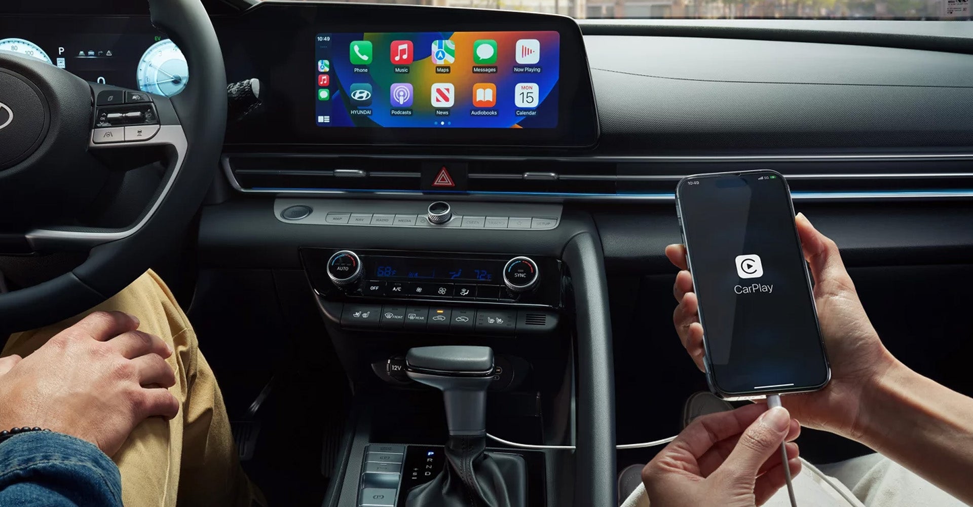 Hyundai Elantra Hybrid Interior